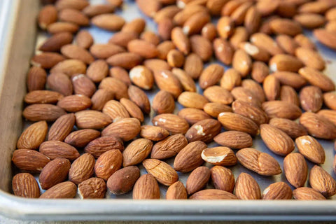 7 Surprising Benefits of Eating Almonds Every Day (And a Few Things to Watch Out For)